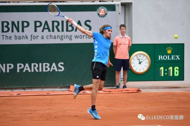 台上演绎了 台上演绎了